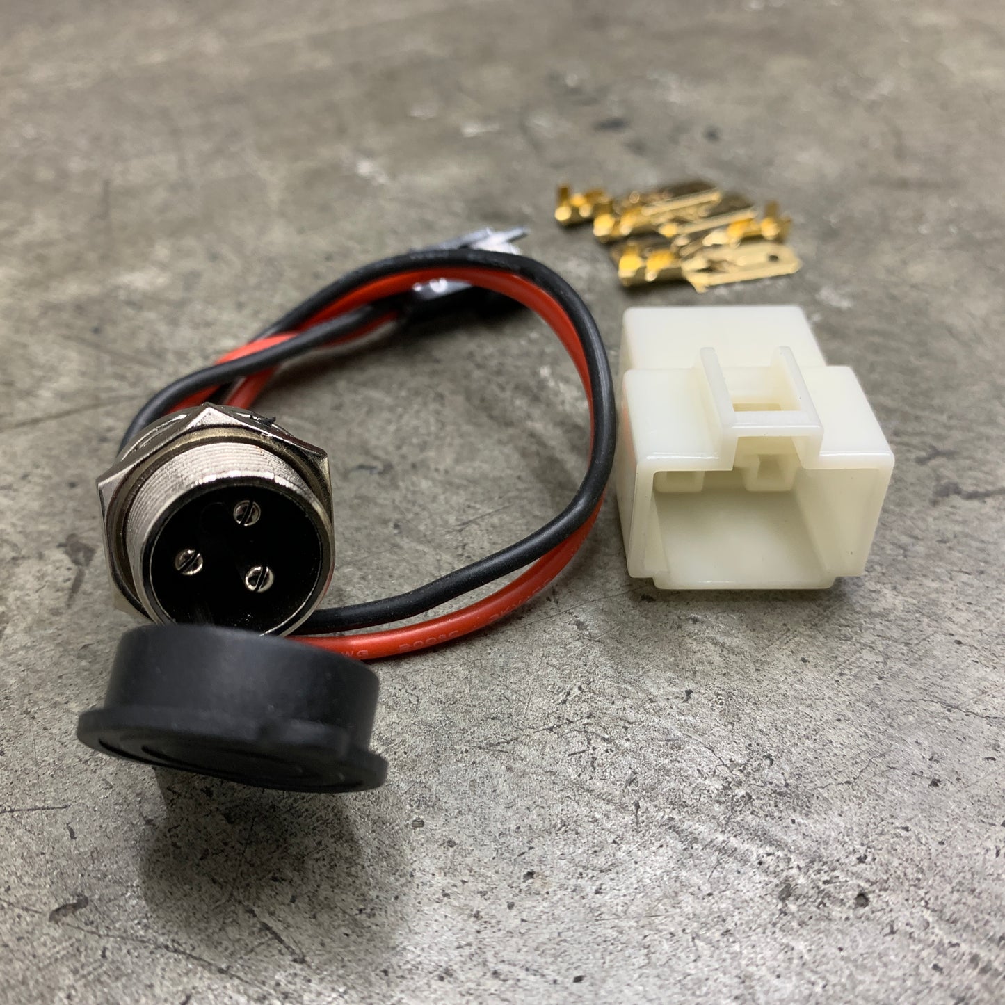 Lithium Battery Pack 36v/48v (5.5x4x3.5”)